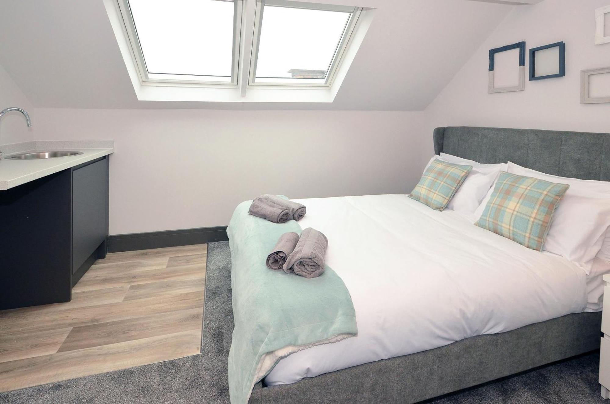 Townhouse Plus @ London Road Stoke Exterior photo